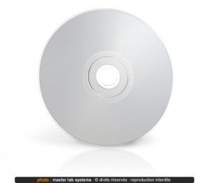 Exemple de fabrication DVD video (verso) avec aluminium jusqu'au centre